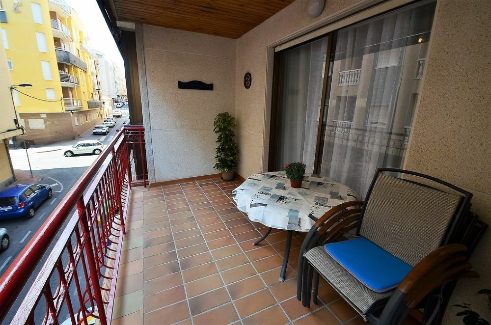 Bergantin Apartment Torrevieja Exteriör bild