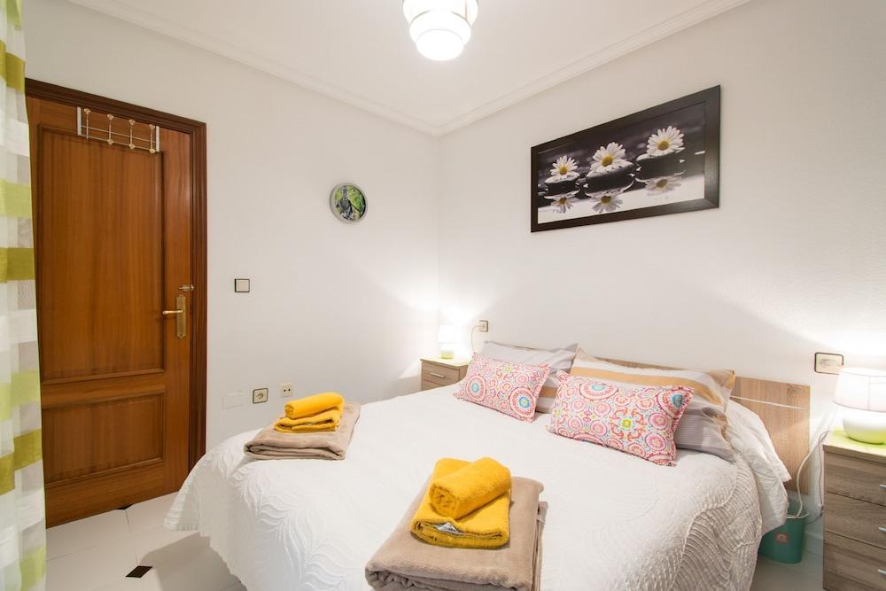Bergantin Apartment Torrevieja Exteriör bild